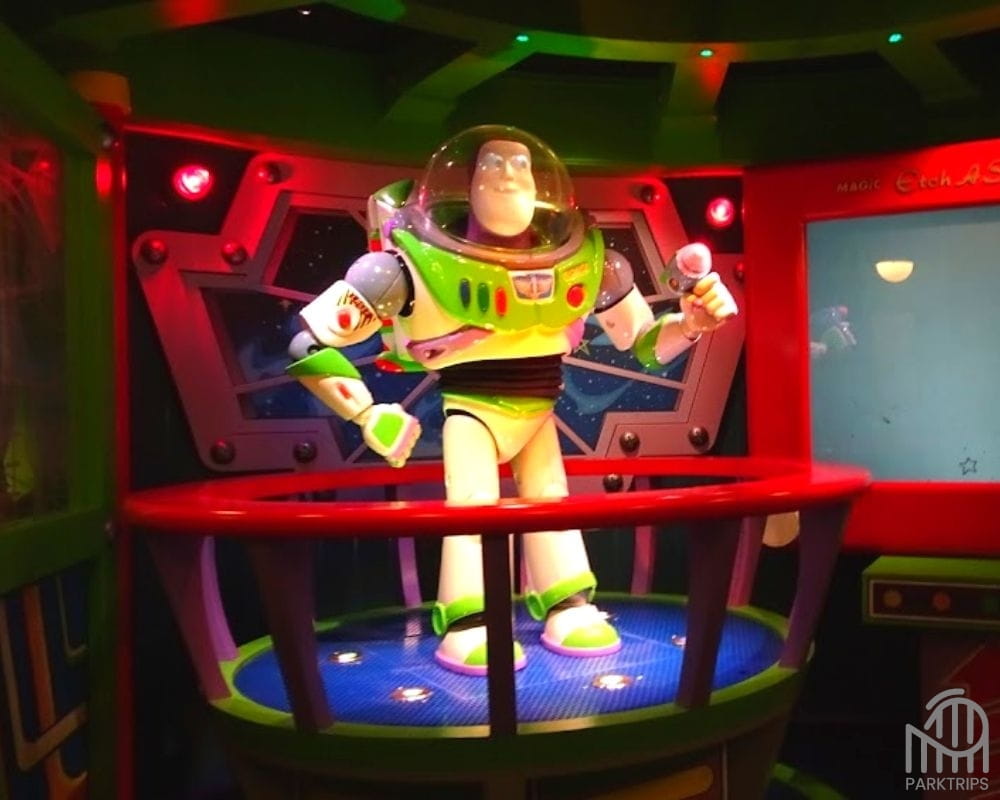 buzz lightyear laser blast animatronic disneyland paris