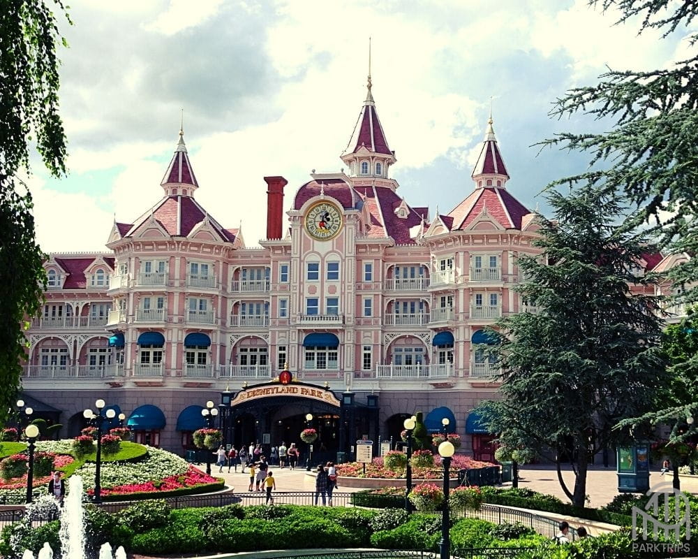 disneyland paris hotel disneyland