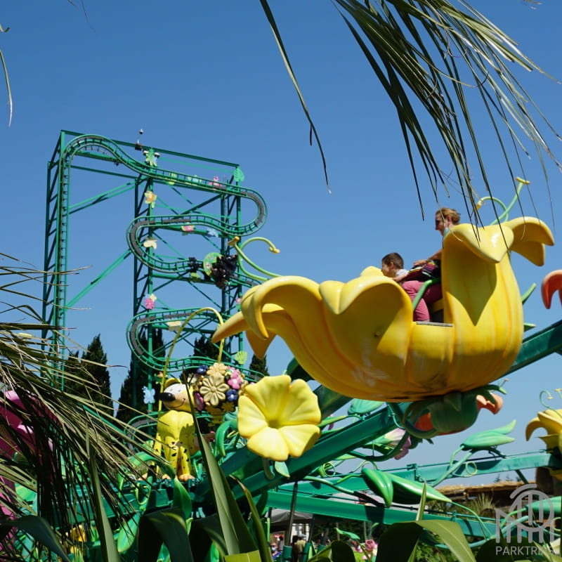 Manège d'avion au Parc Spirou Provence